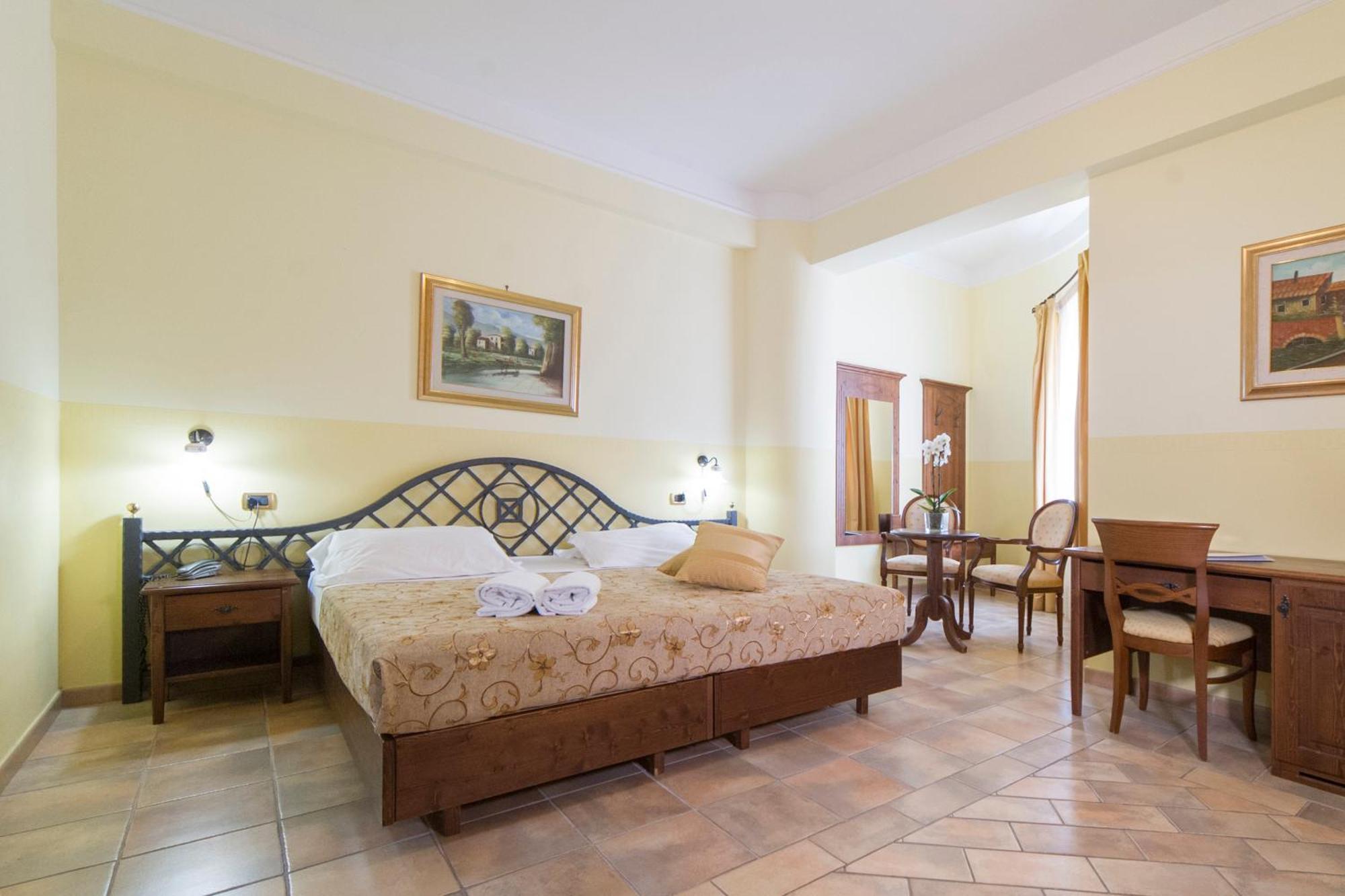Hotel Castello Torre In Pietra Montefusco Exterior photo